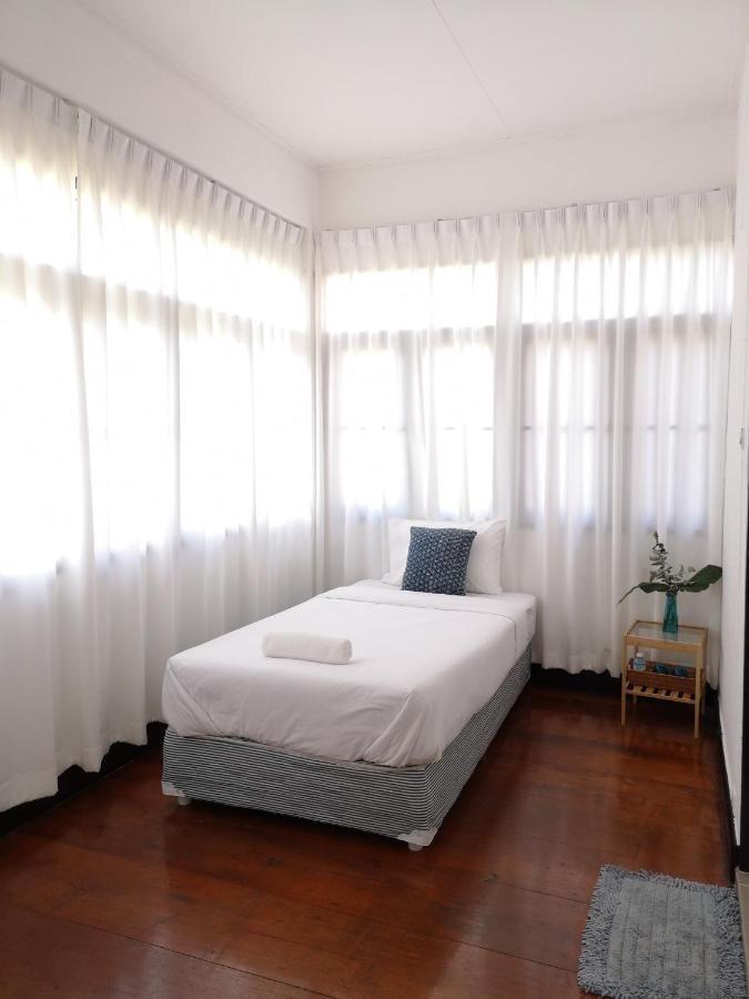 チエンマイ コージー バイ ファンワーン Bed & Breakfast エクステリア 写真